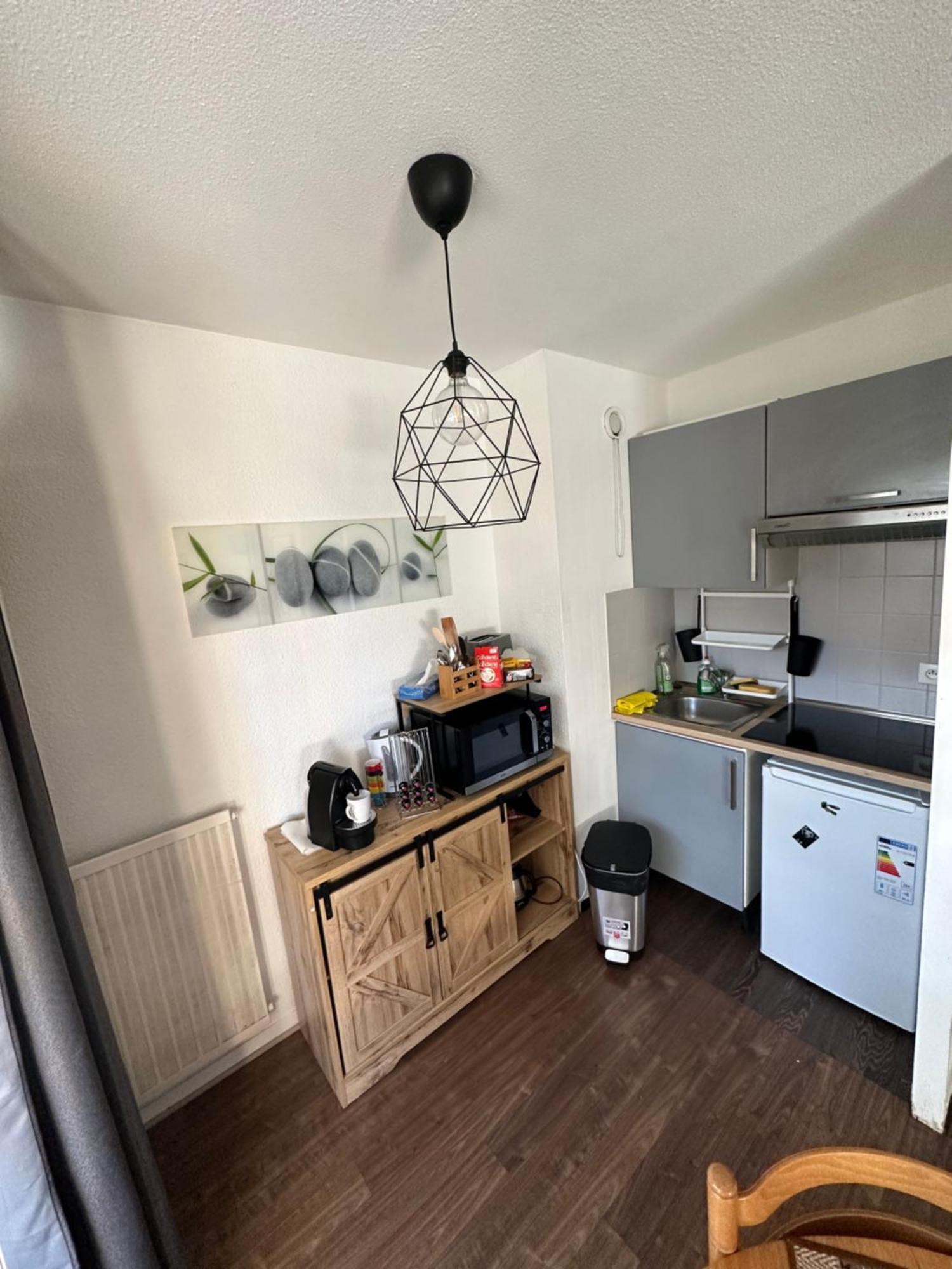 Studio Elegant A Cergy Kültér fotó